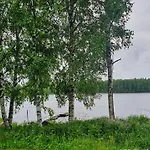 Lägenhet Viihtyisae Kolmio Jaerven Rannalla *