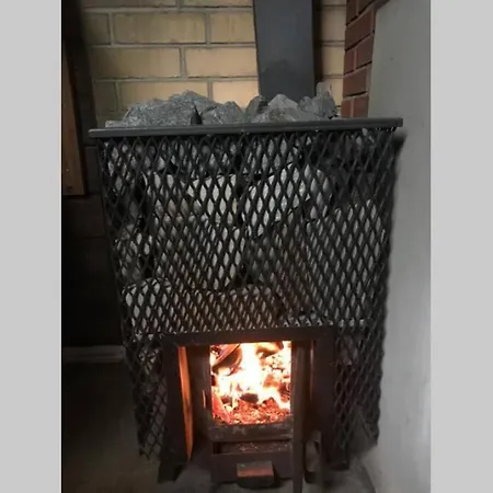 Viihtyisae Kolmio Jaerven Rannalla