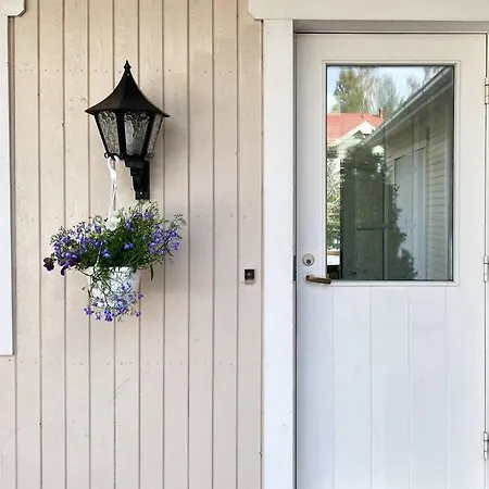 Viihtyisae Kolmio Jaerven Rannalla