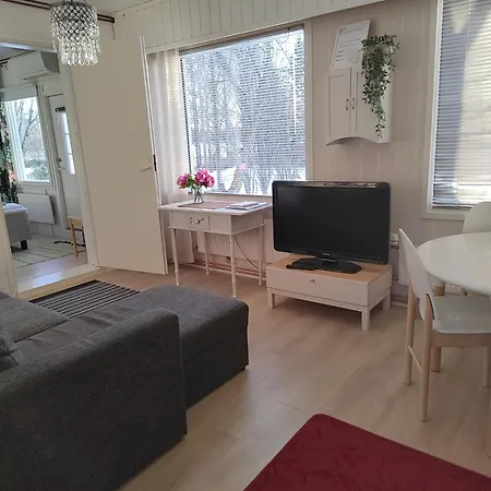 Viihtyisae Kolmio Jaerven Rannalla *