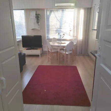 Viihtyisae Kolmio Jaerven Rannalla Apartment